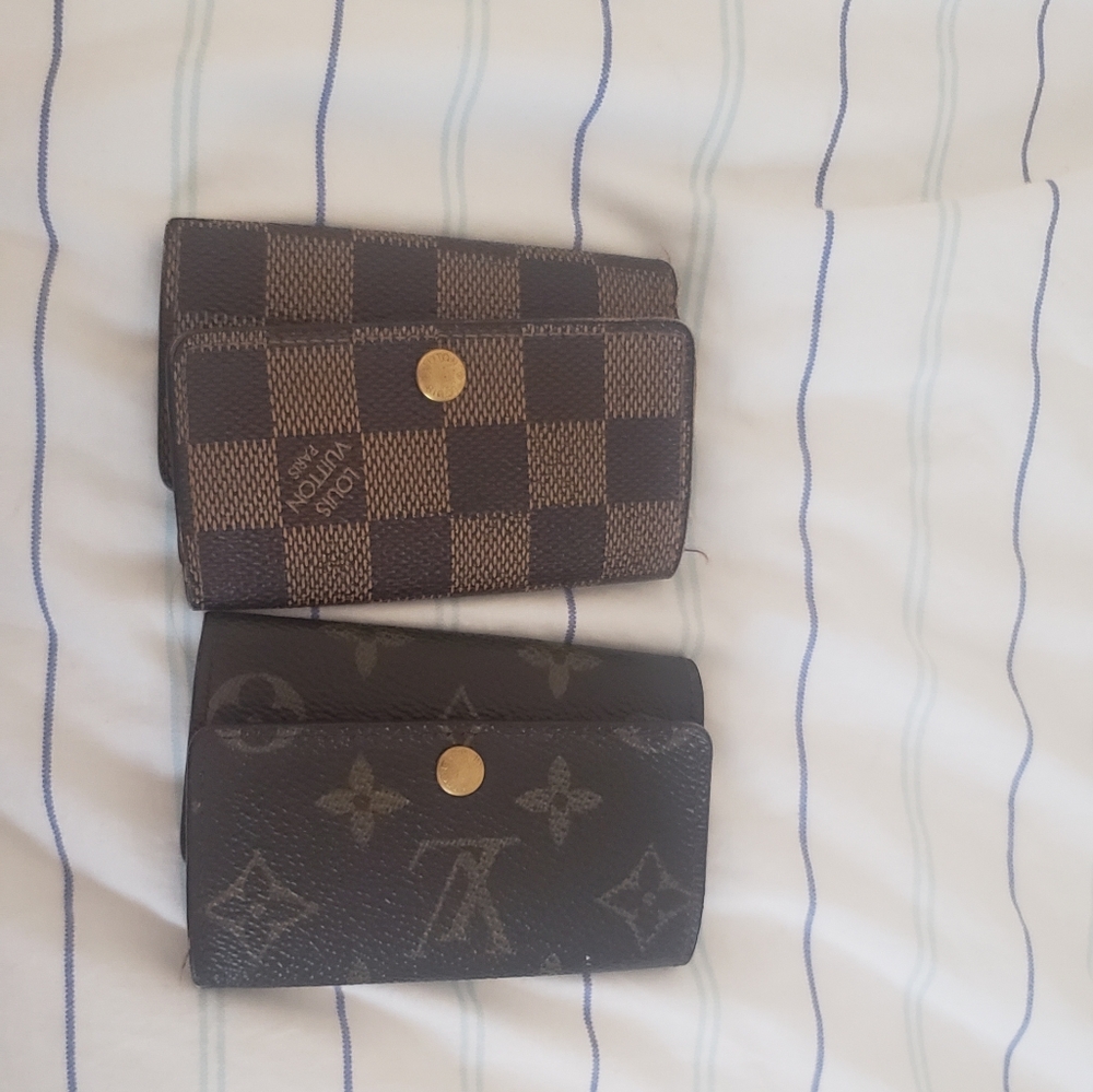 Louise Vuitton Key Holder